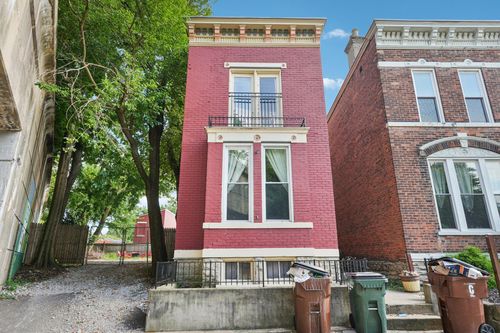 251 6th St, Covington, KY, 41011-1460 | Card Image