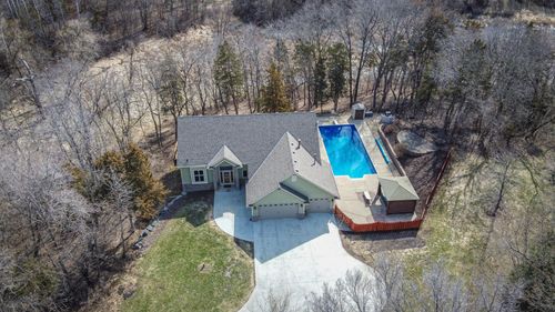 20881 Lake Ridge Dr, Prior Lake, MN, 55372-8806 | Card Image