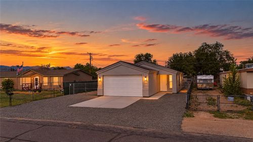 2391 E Thompson Ave, Kingman, AZ, 86409-1952 | Card Image