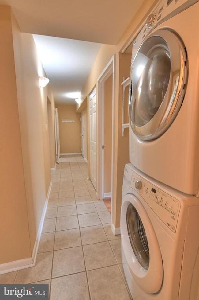 APT-1B - 11629 Stoneview Sq, Condo with 2 bedrooms, 2 bathrooms and null parking in RESTON VA | Image 18