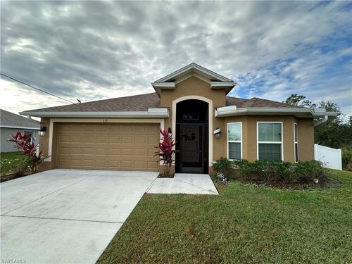 573 Windermere Dr, Lehigh Acres, FL, 33972-1084 | Card Image