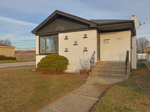 371 Bensley Ave, Calumet City, IL, 60409-2310 | Card Image