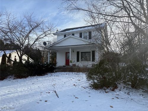 5700 Broadway Ave, Louisville, OH, 44641-9322 | Card Image