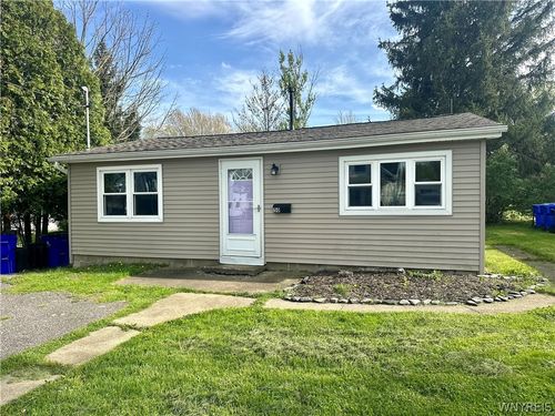 50 Newton St, Angola, NY, 14006-1506 | Card Image