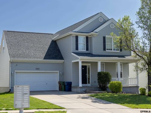 13805 Kelly Dr, Bellevue, NE, 68123-2757 | Card Image