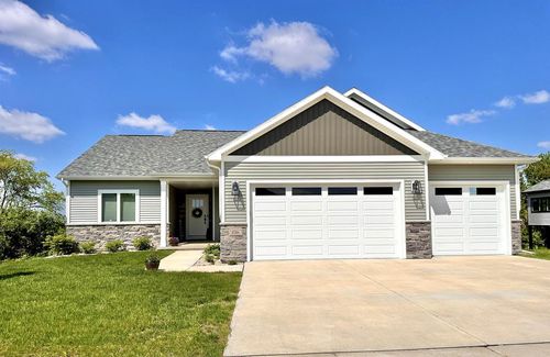 172-309 Michelle Ln, COTTAGE GROVE, WI, 53527-8963 | Card Image
