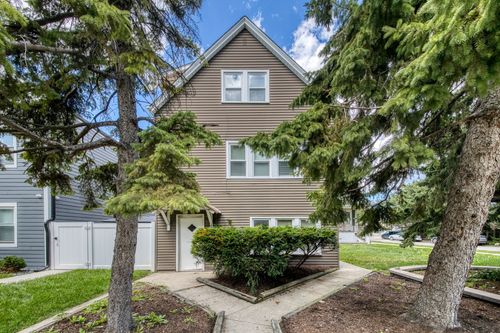 2-5002 W Gunnison St, Chicago, IL, 60630-2311 | Card Image
