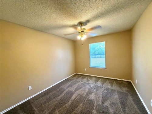185 Rolling Ct, Lancaster, TX, 75146-1875 | Card Image