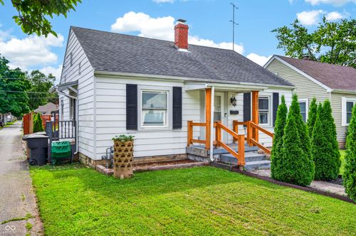 2327 Gilmore St, Columbus, IN, 47201-4368 | Card Image