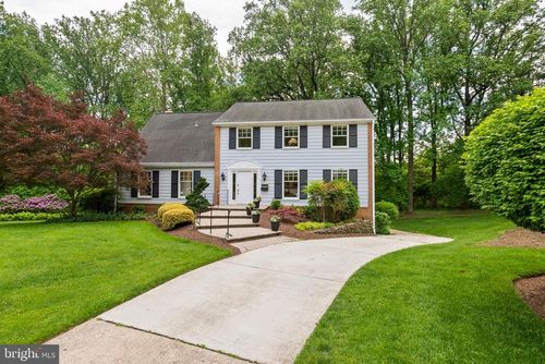 11201 Farmland Dr, ROCKVILLE, MD, 20852-4521 | Card Image