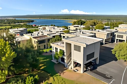 1a-5802 Circulo Dr, Lago Vista, TX, 78645-5809 | Card Image