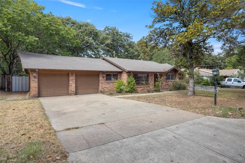 7109 Jewell Ave, Fort Worth, TX, 76112-5711 | Card Image