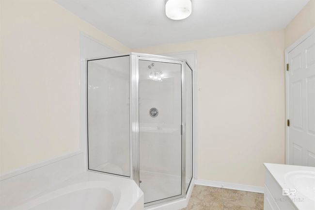 1202 - 2715 State Highway 180, Condo with 2 bedrooms, 2 bathrooms and 1 parking in Gulf Shores AL | Image 28