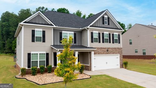 8084 Louis Dr, Locust Grove, GA, 30248-7111 | Card Image