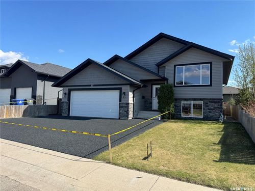 517 Redwood Cres, Warman, SK, S0K4S2 | Card Image
