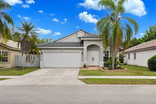 251 Sw 203rd Ave, Pembroke Pines, FL, 33029-5006 | Card Image