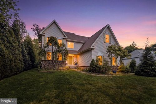 746 Upper Gulph Rd, WAYNE, PA, 19087-2050 | Card Image