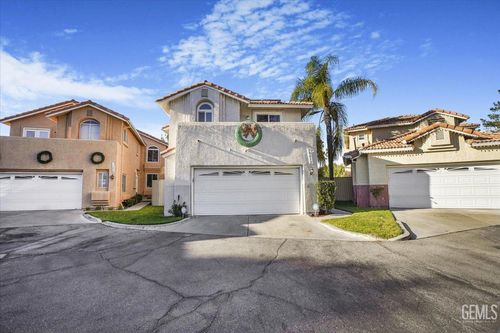 18612 Hilton Court, Santa Clarita, CA, 91351 | Card Image