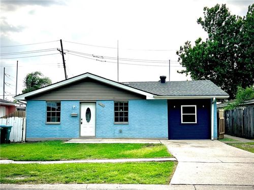 4245 W Loyola Dr, Kenner, LA, 70065-1615 | Card Image