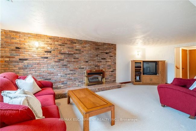 19 Carpenter Ave, House other with 4 bedrooms, 2 bathrooms and 3 parking in Stoney Creek ON | Image 30