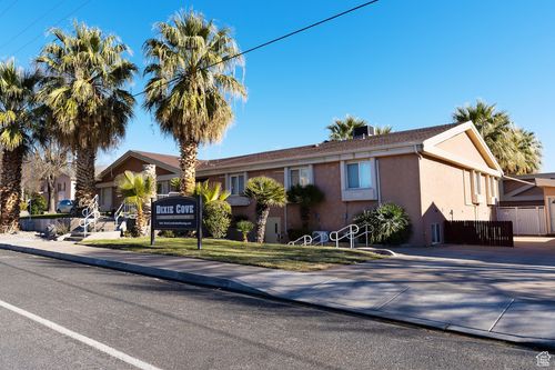 233 S 1000 E, St. George, UT, 84770-3800 | Card Image