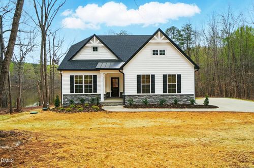 285 Gilliland Rd, Siler City, NC, 27344-8818 | Card Image