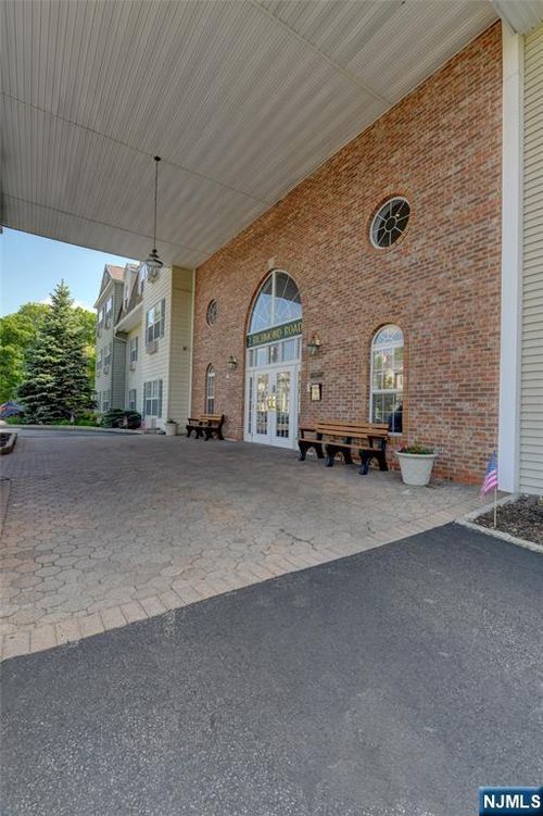 2 Richmond Rd, West Milford, NJ, 07480-1990 | Card Image