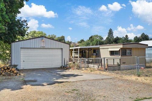17404 E 6th Ave, Spokane Valley, WA, 99016-9359 | Card Image