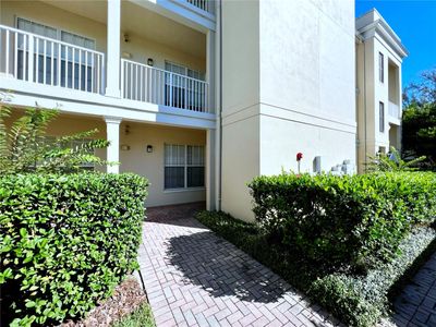 102 - 940 Spring Park Street, Condo with 3 bedrooms, 2 bathrooms and null parking in Celebration FL | Image 3