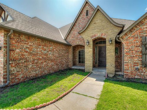 1508 Nw 175th Ct, Edmond, OK, 73012-9716 | Card Image