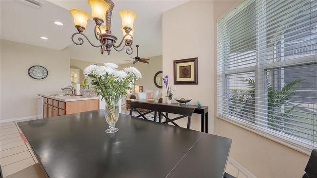 301B2 - 301 Ravinia Cir, Condo with 3 bedrooms, 2 bathrooms and null parking in VENICE FL | Image 16