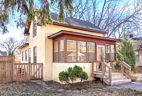 3021 43rd Ave S, Minneapolis, MN, 55406-2246 | Card Image