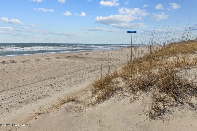 A2 - 2913 Pointe West Dr, Condo with 2 bedrooms, 2 bathrooms and null parking in Emerald Isle NC | Image 10