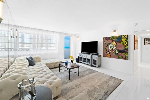 1523-100 Lincoln Rd, Miami Beach, FL, 33139-2013 | Card Image