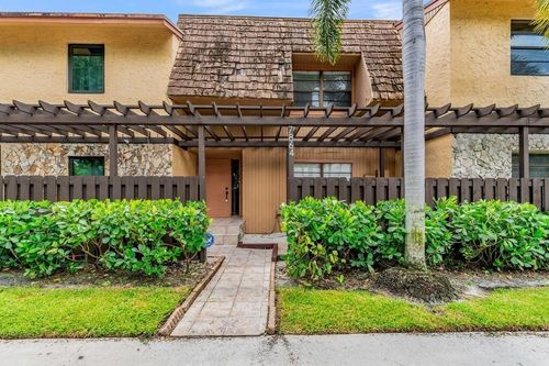 7864 Nw 12th St, Plantation, FL, 33322-5145 | Card Image