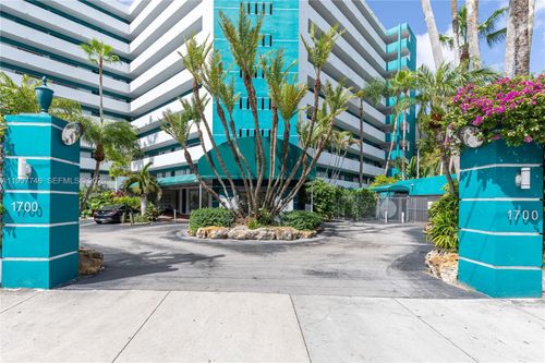 apt-708-1700 Nw North River Dr, Miami, FL, 33125-2351 | Card Image