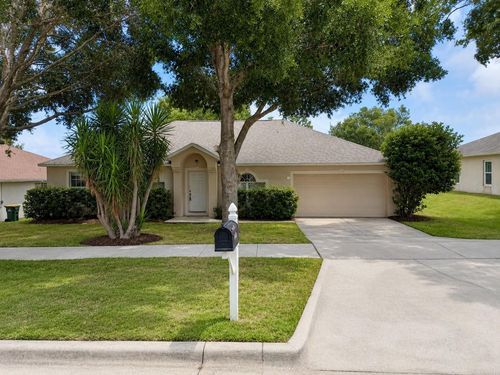 2885 White Magnolia Loop, Clermont, FL, 34711-6252 | Card Image