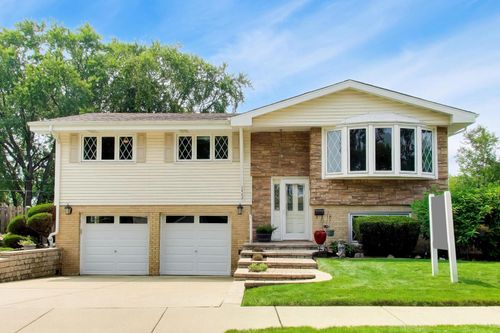 1462 Dayton Pl, Des Plaines, IL, 60018-1101 | Card Image