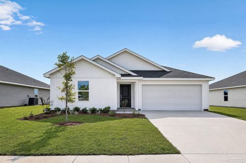 hs-18c-7213 Season Dr, Milton, FL, 32570-6460 | Card Image