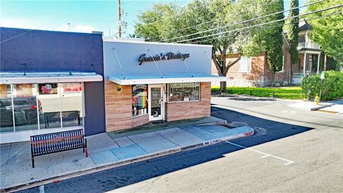 209 N 4th St, Kingman, AZ, 86401-5869 | Card Image