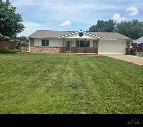 8206 Meadowlark Dr, Carlisle, OH, 45005-4215 | Card Image