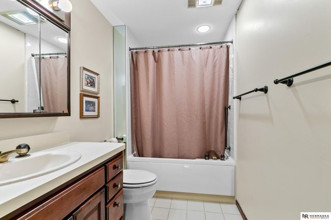APT-304 - 128 N 13 Th St, Condo with 3 bedrooms, 3 bathrooms and 2 parking in Lincoln NE | Image 15