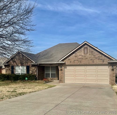 10009 E 98th Street, Owasso, OK, 74055 | Card Image