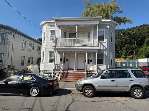 1-68 Pilling St, Haverhill, MA, 01832-5318 | Card Image