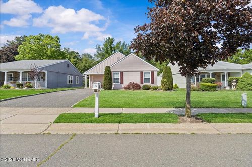 18 Banbury Ave, Manchester, NJ, 08759-6705 | Card Image