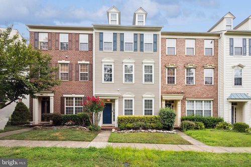 42753 Stadler Ln, SOUTH RIDING, VA, 20152-3935 | Card Image