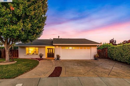 2050 Cotterell Ct, Pleasanton, CA, 94566-4703 | Card Image