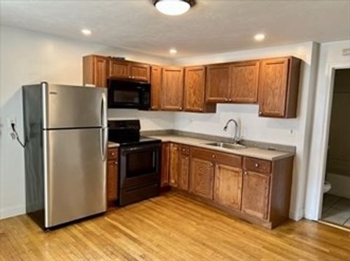 6-168-170 Spruce St, Leominster, MA, 01453-6031 | Card Image