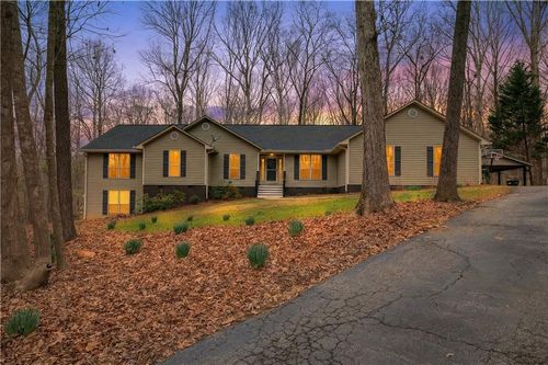 241 Staghorn Trl, Nicholson, GA, 30565-1663 | Card Image