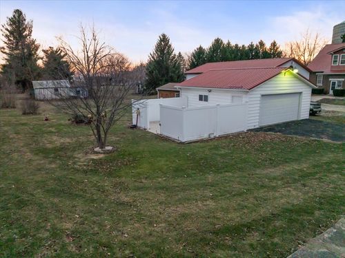 112 E Jefferson St, Dana, IL, 61321-9786 | Card Image